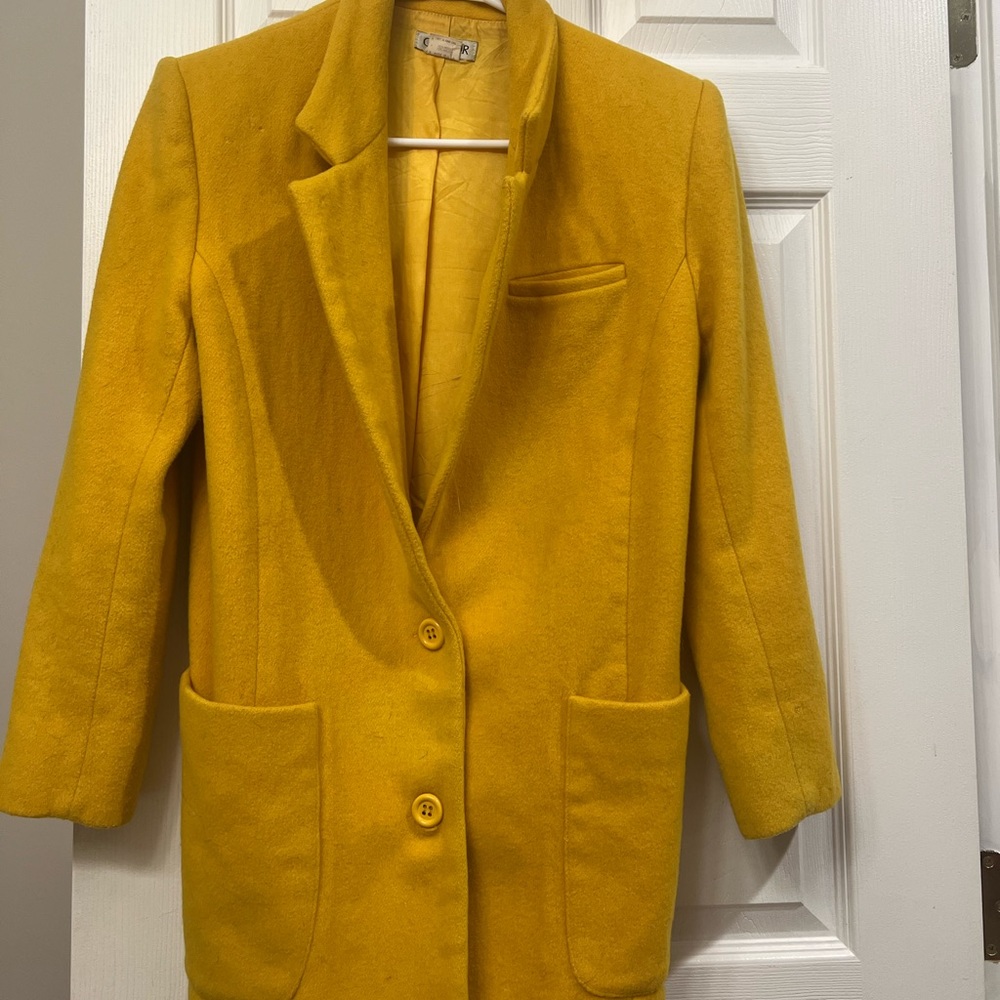 Condor yellow pea coat